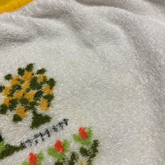 Vintage Apron - Picture 5 of 9